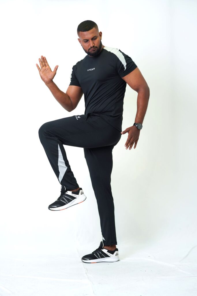 Activewear Full-Kit T-Shirt & Bottom